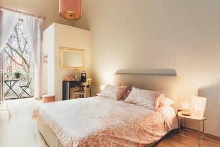 Flores Home Бари Екстериор снимка